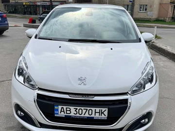 Авто Peugeot 208 2019 № 8704187