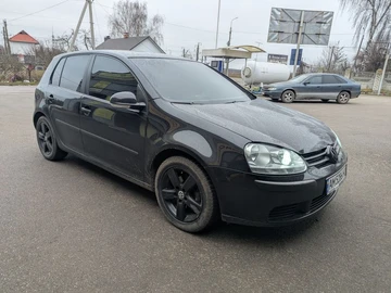 Авто Volkswagen Golf 2005 № 8704264