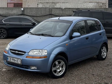 Авто Chevrolet Aveo 2005 № 8704429
