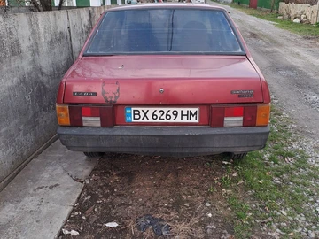 Авто ВАЗ 21099 1993 № 8704441