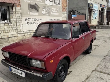 Авто ВАЗ 2107 1996 № 8704448