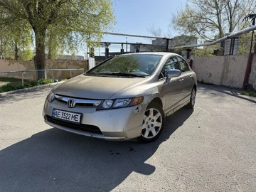 Авто Honda Civic 2005 № 8704452
