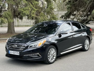 Авто Hyundai Sonata 2015 № 8704508