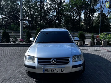 Авто Volkswagen Passat Variant 2005 № 8704553