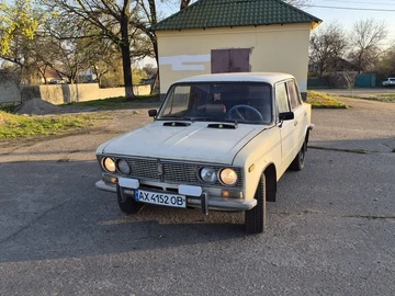 Авто ВАЗ 2103 1987 № 8704597