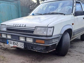 Авто Toyota Avensis Verso 1986 № 8704766