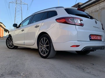 Авто Renault Megane 2012 № 8704792