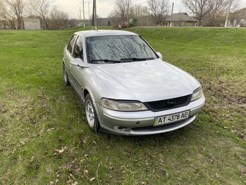 Авто Opel Vectra 1998 № 8704793