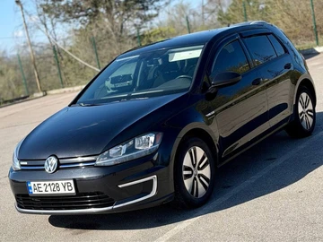 Авто Volkswagen Golf 2017 № 8704805