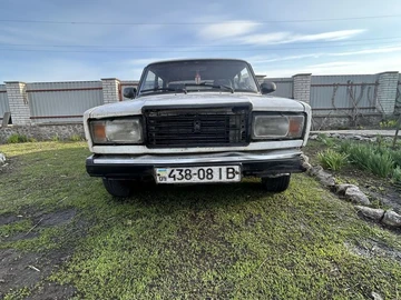 Авто ВАЗ 2107 2000 № 8704812