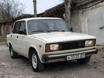 Авто ВАЗ 2105 1988 № 8704910