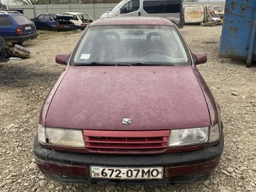 Авто Opel Vectra 1990 № 8704935