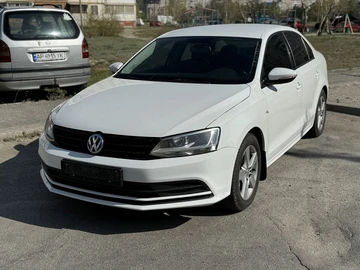 Авто Volkswagen Jetta 2016 № 8705003