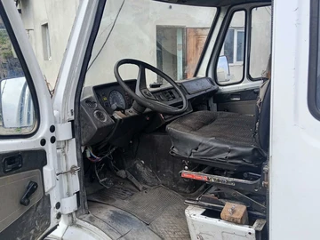 Авто Mercedes Mb 1991 № 8705009