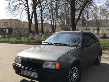 Авто Opel Kadett 1991 № 8705017