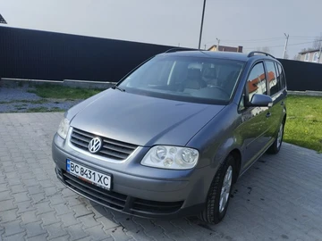 Авто Volkswagen Touran 2006 № 8705028