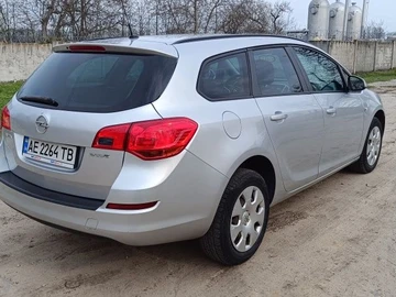 Авто Opel Astra 2011 № 8705111