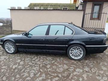 Авто BMW 7 Серия 2000 № 8705112