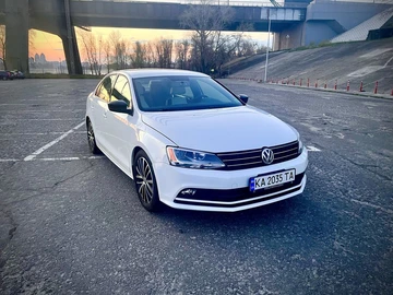 Авто Volkswagen Jetta 2016 № 8705119