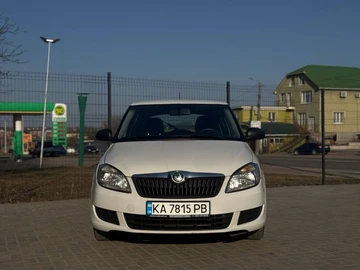 Авто Skoda Fabia 2012 № 8705219
