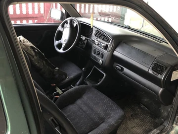Авто Volkswagen Golf 1995 № 8705238