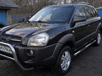 Авто Hyundai Tucson 2007 № 8705257