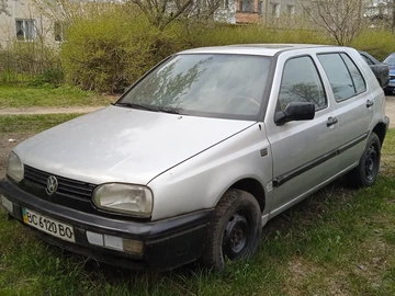 Авто Volkswagen Golf 1992 № 8705293