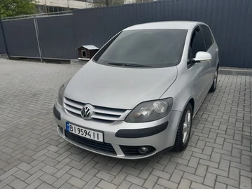 Авто Volkswagen Golf Plus 2005 № 8705329