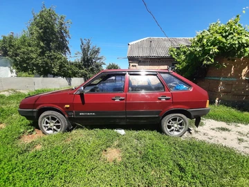 Авто ВАЗ 2109 1994 № 8705442