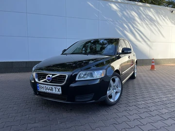 Авто Volvo V50 2011 № 8705464