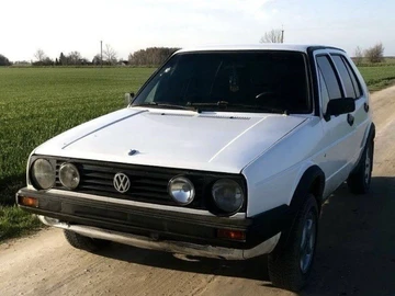 Авто Volkswagen Golf 1987 № 8705493
