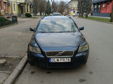 Авто Volvo V50 2005 № 8705525