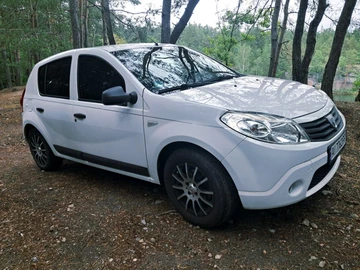 Авто Dacia Sandero 2010 № 8705580
