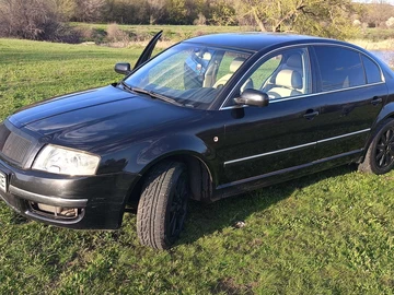 Авто Skoda Superb 2003 № 8705666