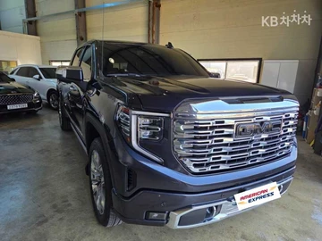 Авто GMC Sierra 2023 № 8705724