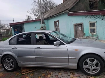 Авто BMW 3 Серия 2002 № 8705965