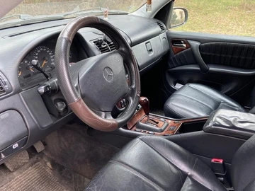 Авто Mercedes Ml Серия 2002 № 8706019