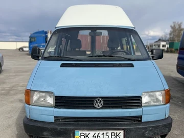 Авто Volkswagen Transporter 1995 № 8706030