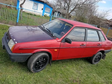 Авто ВАЗ 21099 1992 № 8706121