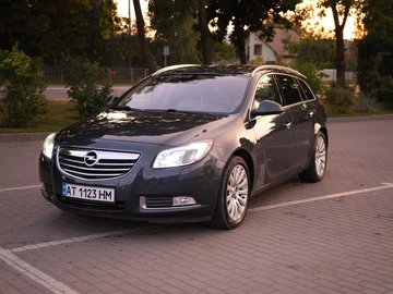 Авто Opel Insignia 2010 № 8706168