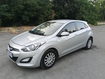 Авто Hyundai I30 2014 № 8706230