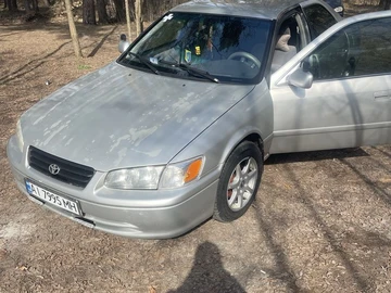 Авто Toyota Camry 2000 № 8706326