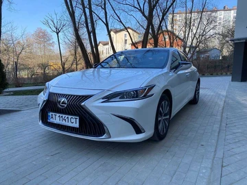 Авто Lexus Es Серія 2019 № 8706349