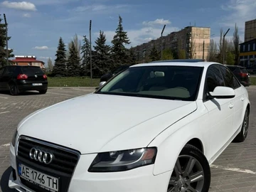 Авто Audi A4 2011 № 8706361