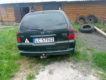 Авто Opel Vectra 2000 № 8706371