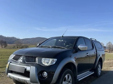 Авто Mitsubishi L 200 2010 № 8706375