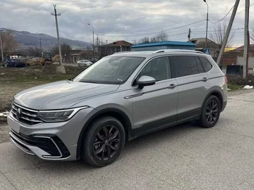 Авто Volkswagen Tiguan 2024 № 8706423