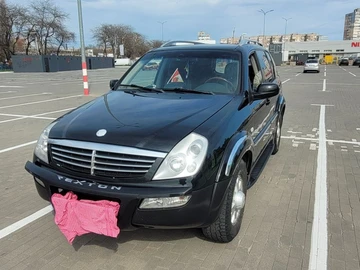 Авто SsangYong Rexton 2004 № 8706628