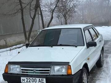 Авто ВАЗ 21099 1991 № 8706797