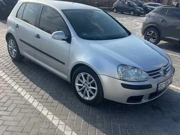 Авто Volkswagen Golf 2005 № 8706802